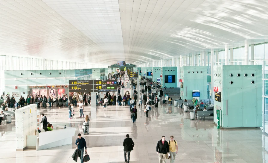 Interior del Aeropuerto de Barcelona-El Prat