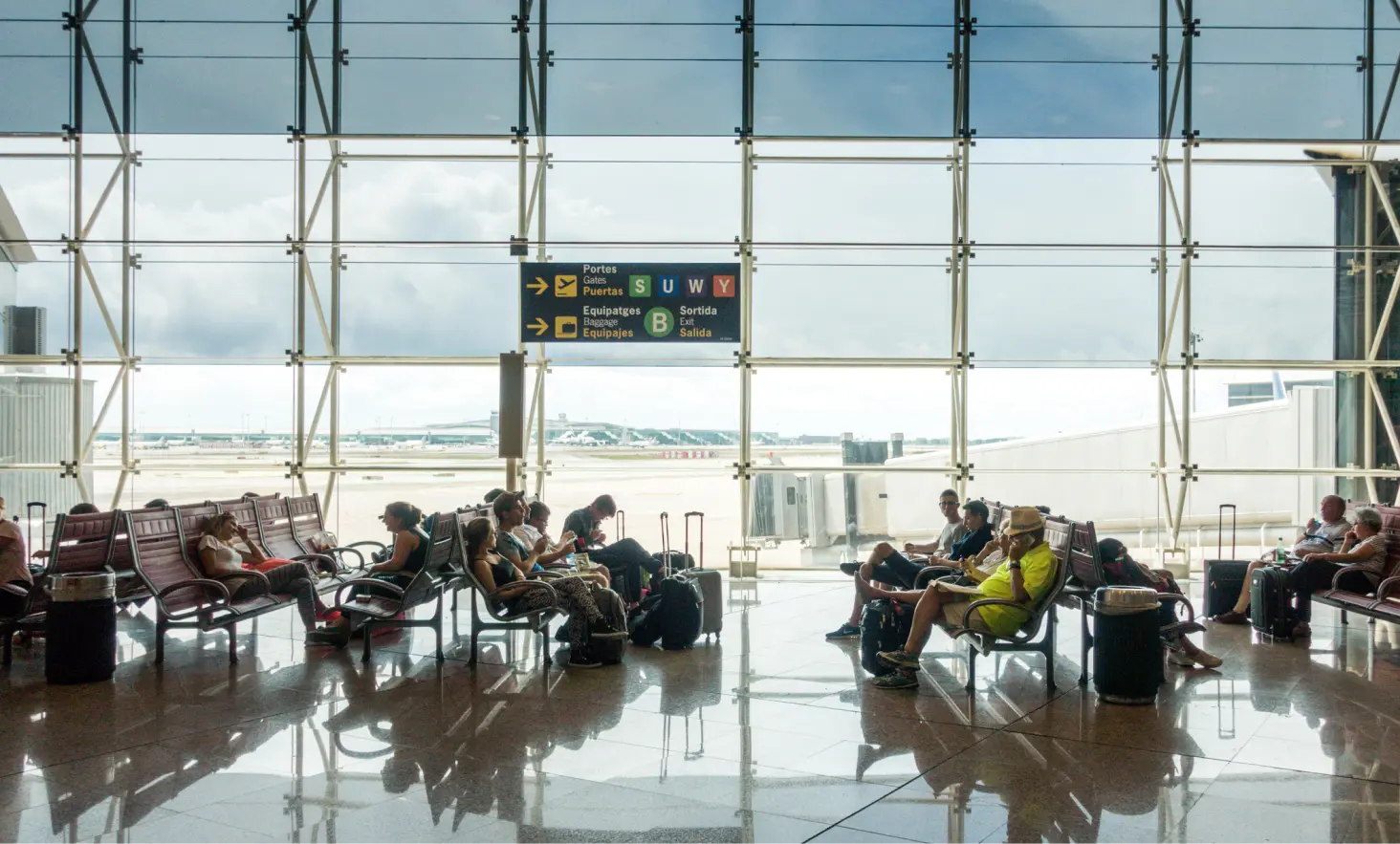 Fachada del Aeropuerto de Barcelona