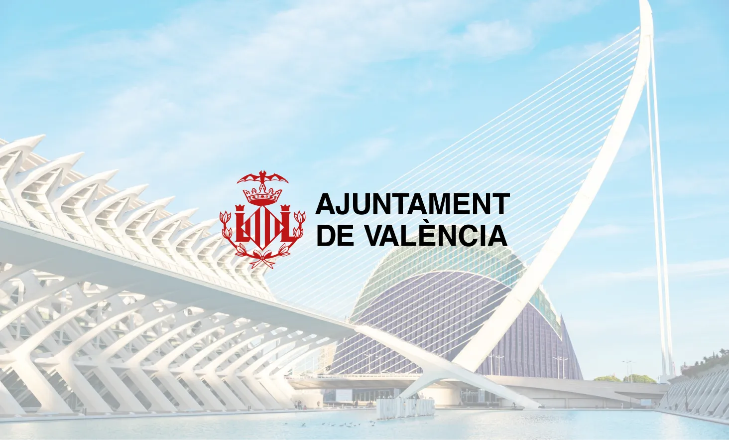 Vista de la Ciudad de las Artes y las Ciencias de Valencia con el logo del Ajuntament de València